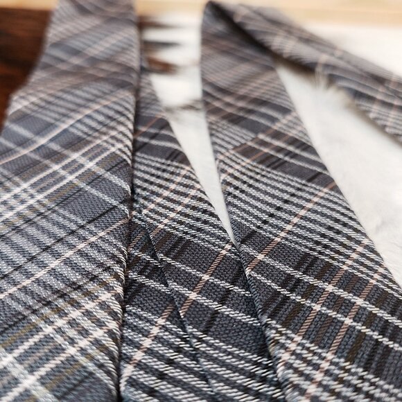 Mexx Grey and Silver Plaid Silk Tie - Picture 2 of 4
